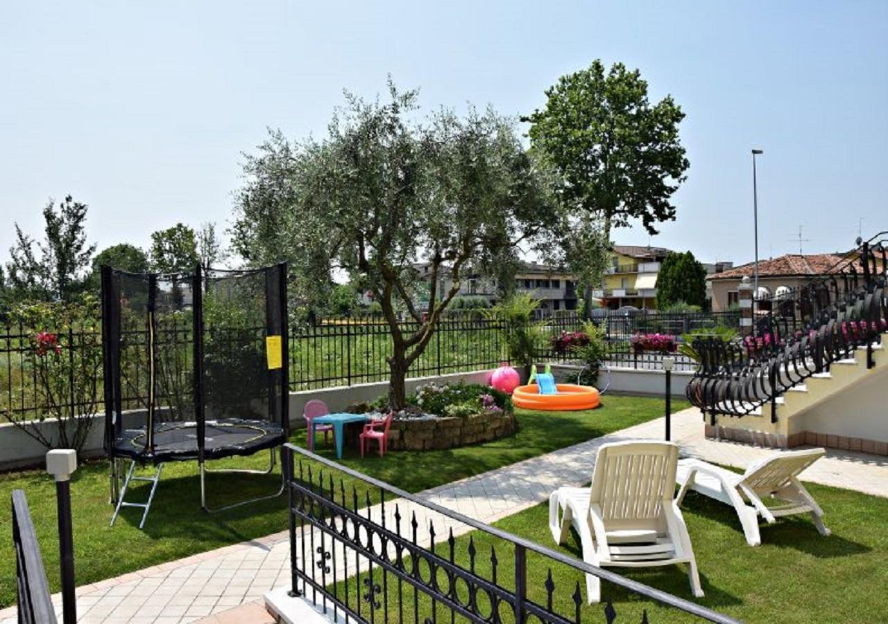 Residenza La Ricciolina Aparthotel Verona Exteriör bild